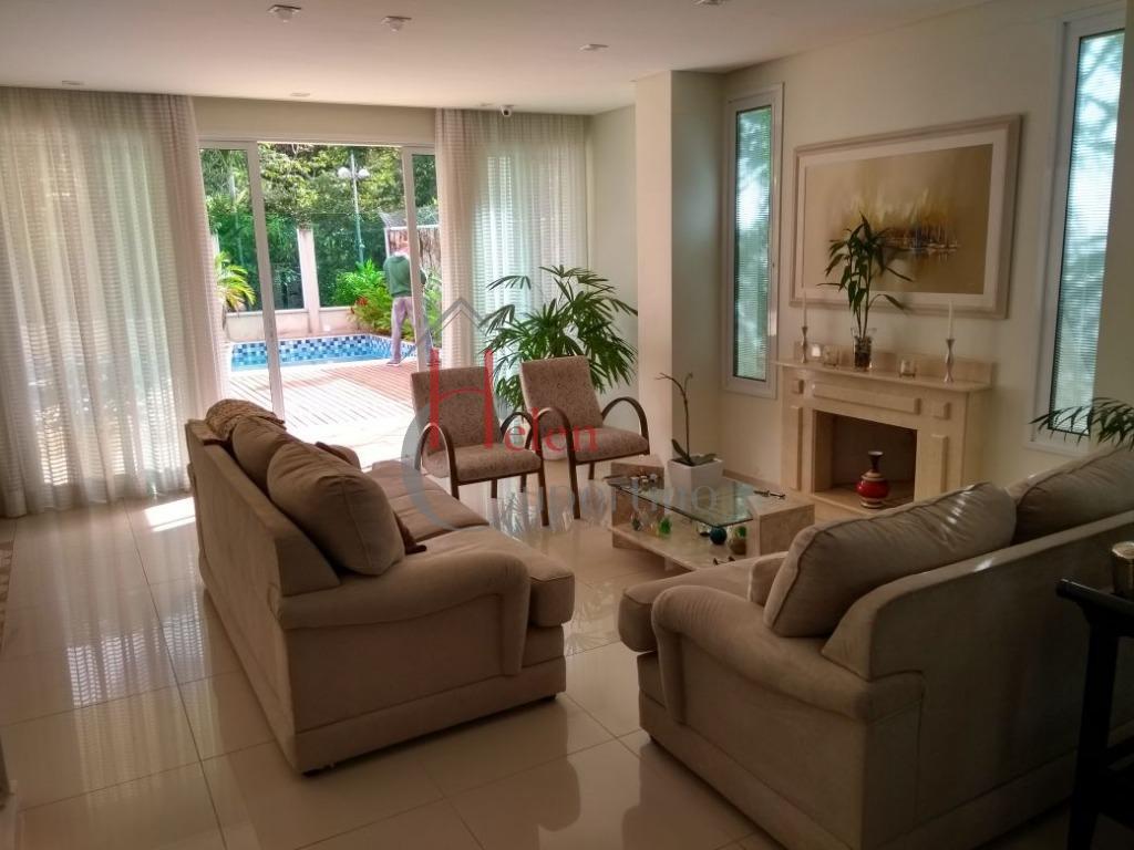 Casa de Condomínio à venda com 4 quartos, 460m² - Foto 2